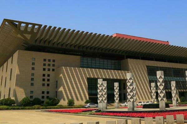 夏天去株洲方特旅游必备物品_夏天去株洲方特旅游应该带什么_夏天去株洲方特旅游推荐美食