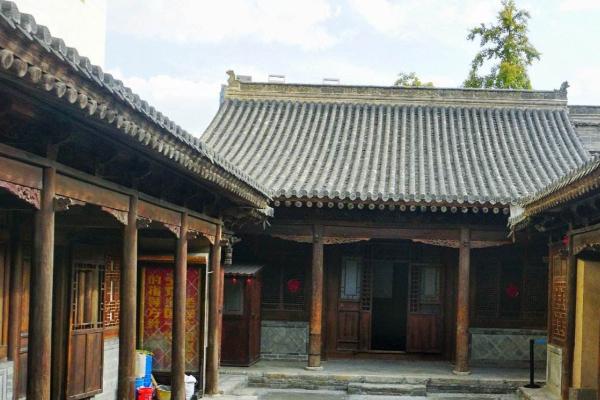 湘潭是适合情侣吃饭的地方_湘潭是适合情侣约会的餐厅_湘潭的餐厅