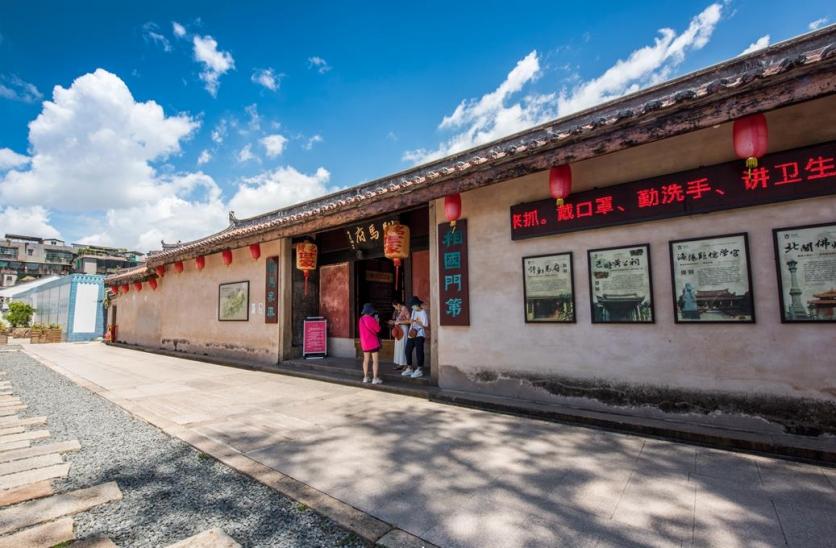 黄冈的攀岩地点在哪里_黄冈最好的攀岩场地是哪个_黄冈攀岩俱乐部？